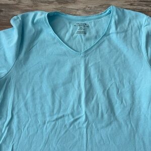 Chico's The Ultimate Tee V-neck Turquoise XL Like New
